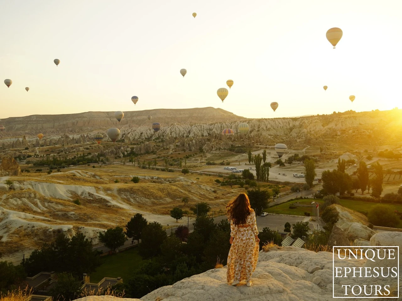 Cappadocia-Hot-Air-Balloon-Sunrise-Turkey