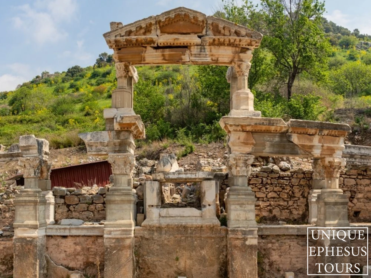 ephesus-ancient-city-roman-fountain-structure-archaeological-ruins-stone-architecture-turkey