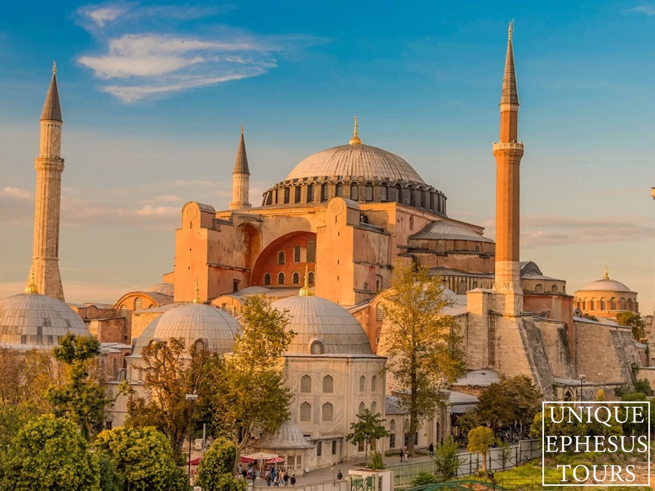 Hagia-Sophia-Sunset-Istanbul