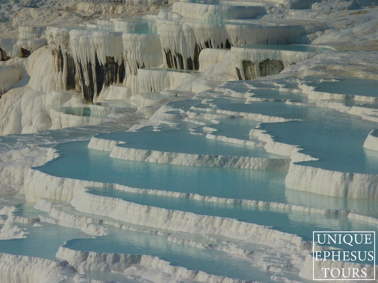 pamukkale-travertine-terraces-turquoise-thermal-pools-white-mineral-landscape-turkey