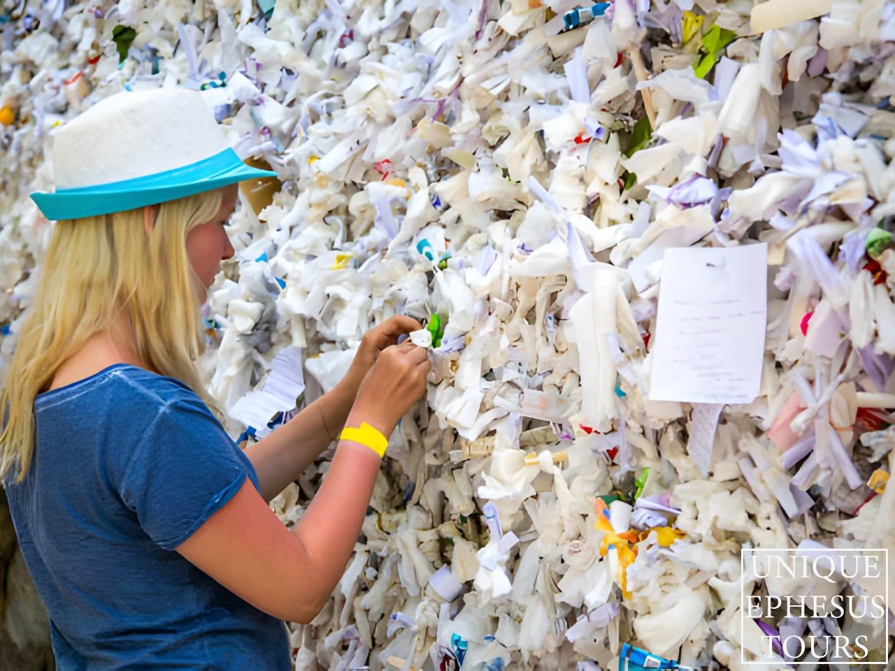 Wishing-Wall-at-House-of-Virgin-Mary-Ephesus-Turkey