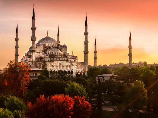 Hagia-Sophia-Sunset-Istanbul